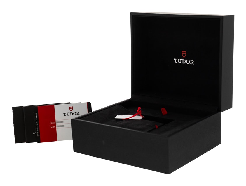 Tudor Heritage Black Bay 79250BB Image 4